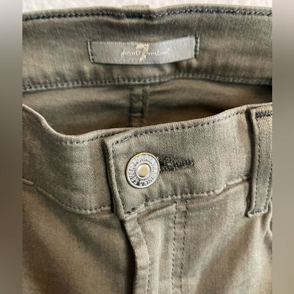 7 For All Mankind Skinny distressed ripped knees Ankle Jeans in olive Green. 25 - Picture 5 of 6